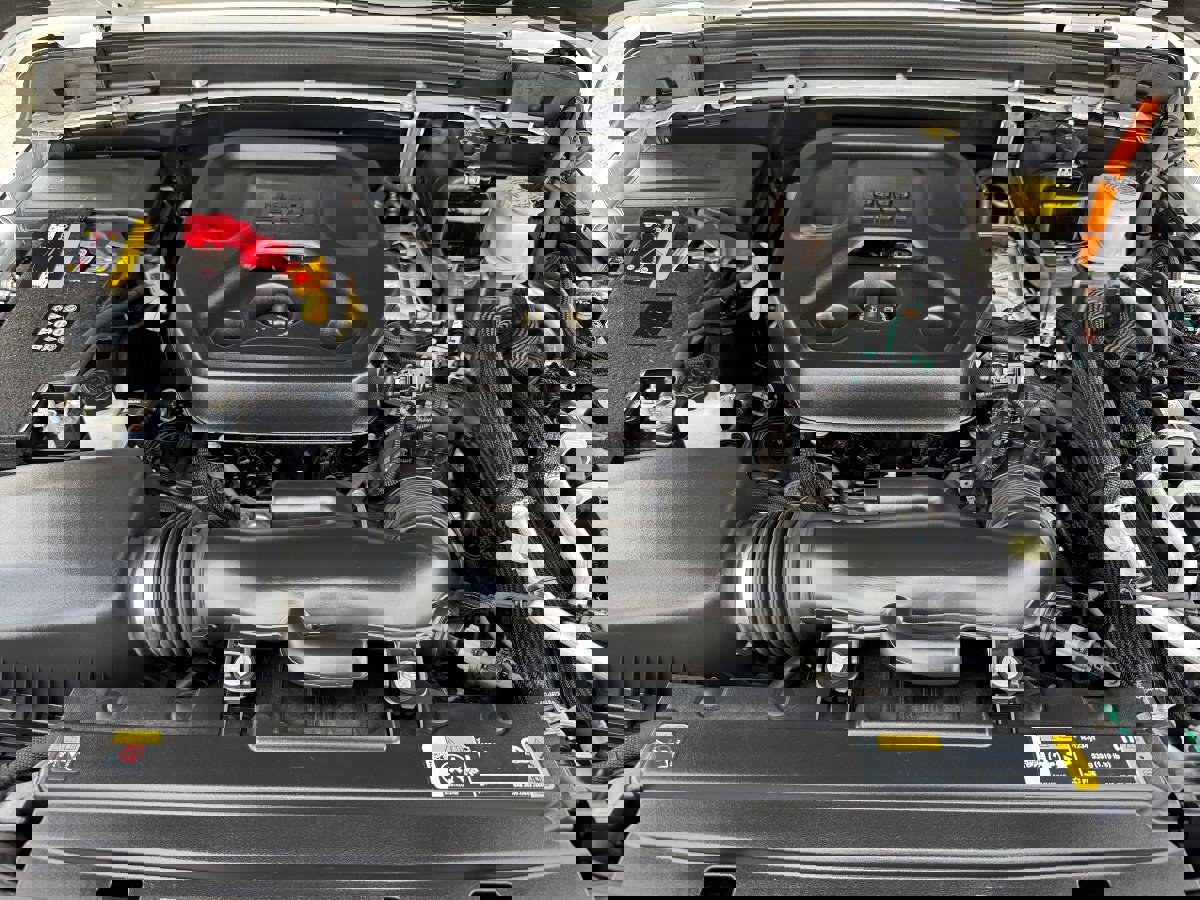 Used 2023 Jeep Wrangler Unlimited image 11