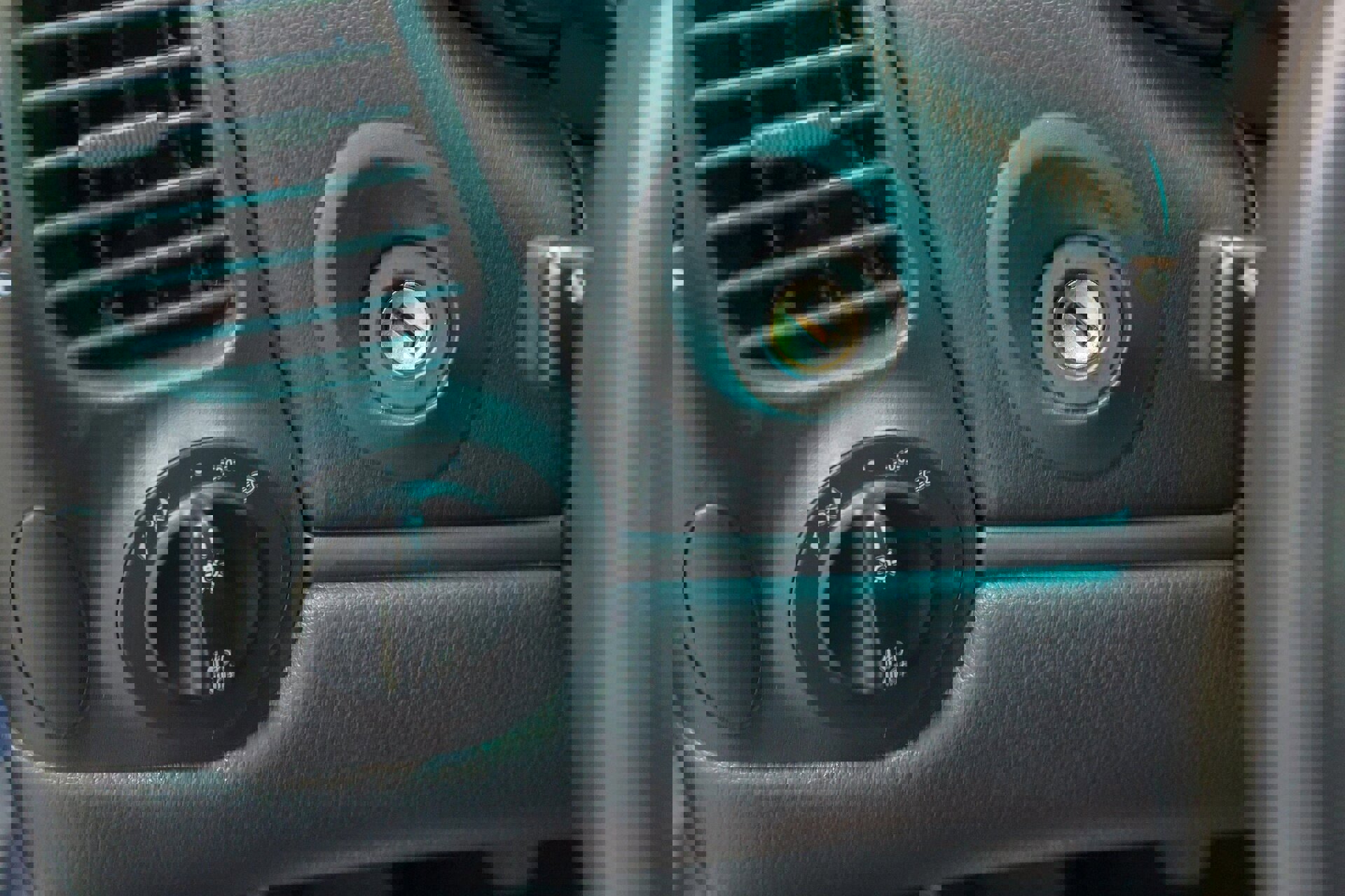 Used 2004 Porsche 911 GT3 image 61