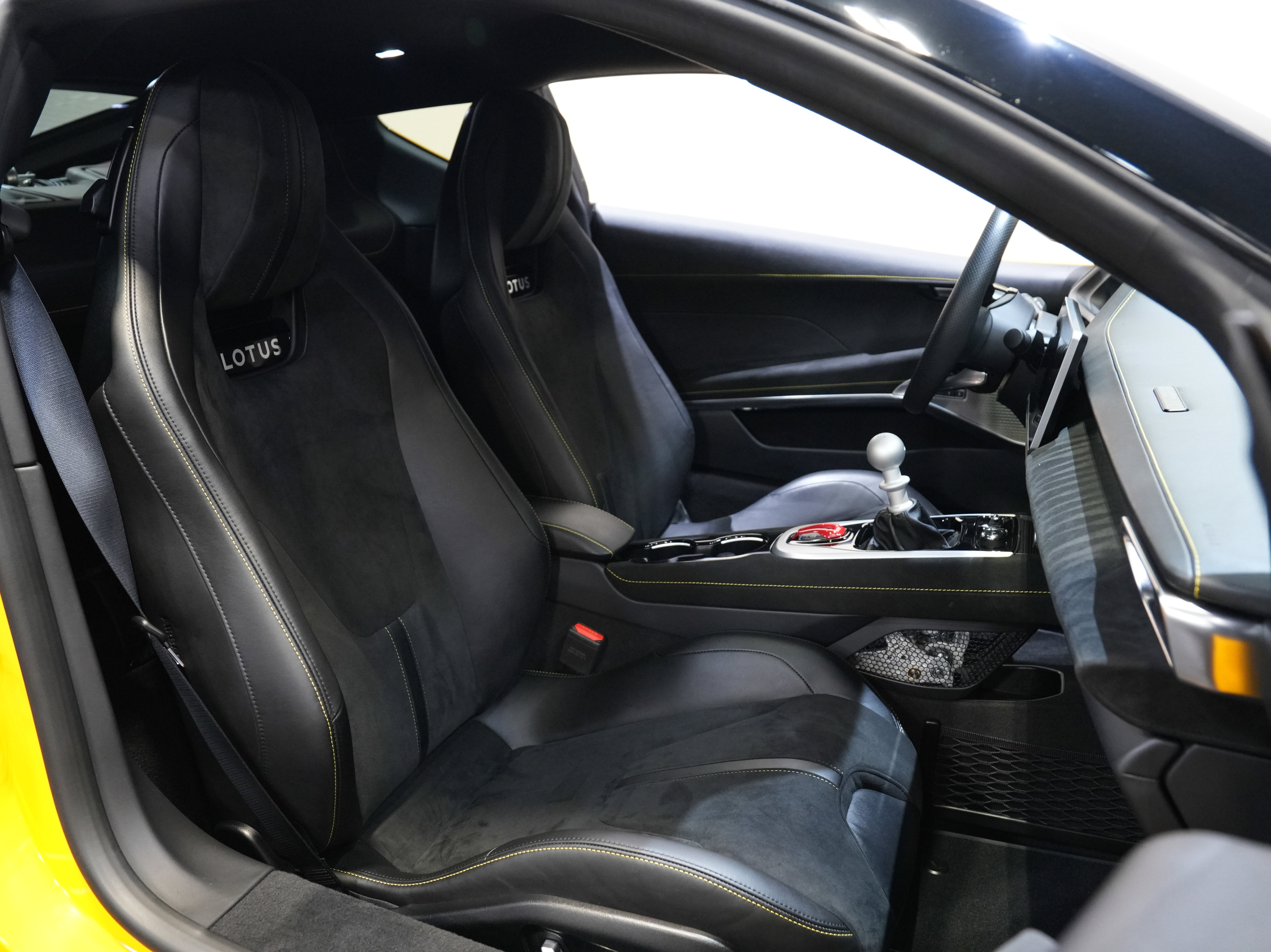 Used 2024 Lotus Emira First Edition image 29