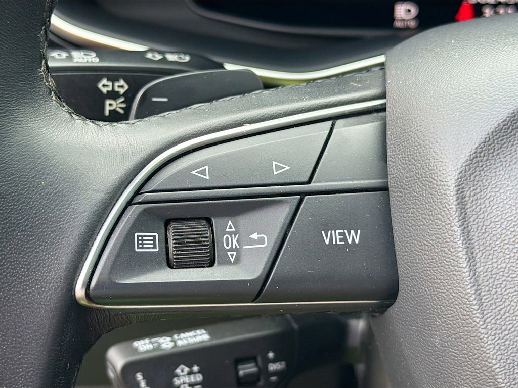 Used 2023 Audi Q7 3.0T Premium Plus AWD/4WD image 18