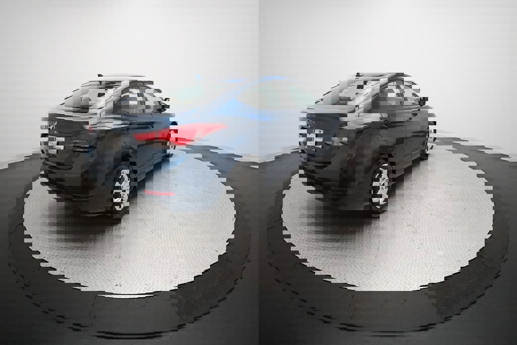 Used 2016 Hyundai Elantra SE image 33