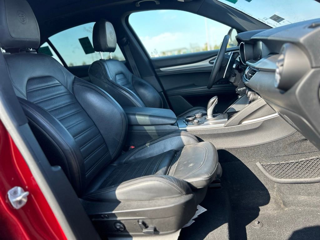 Used 2018 Alfa Romeo Stelvio Ti Sport image 13