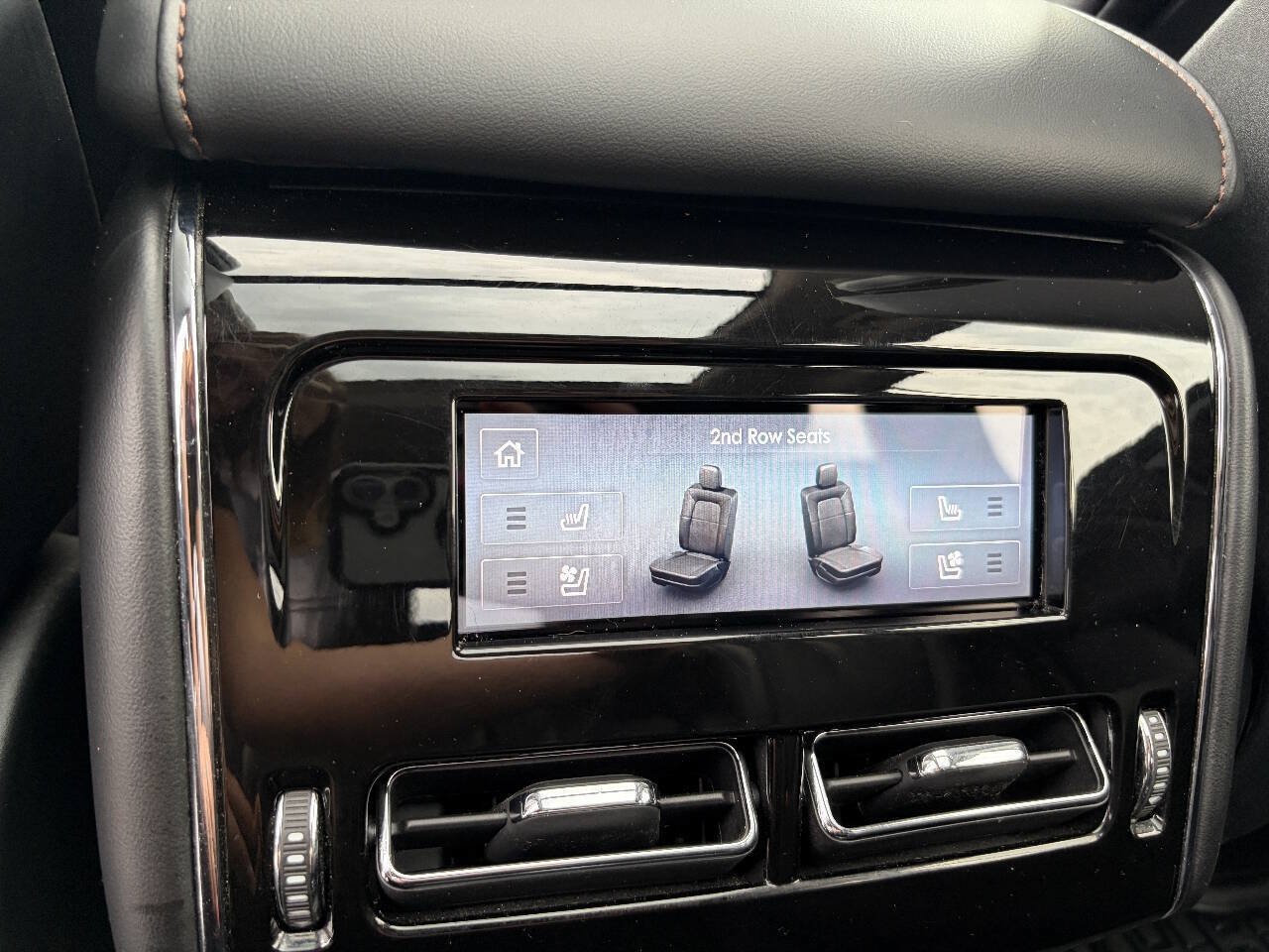 Used 2021 Lincoln Aviator Reserve w/ Elements Package Plus AWD/4WD image 35