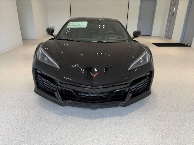 New 2027 Chevrolet Corvette Z06 w/ Battery Protection Package RWD image 2