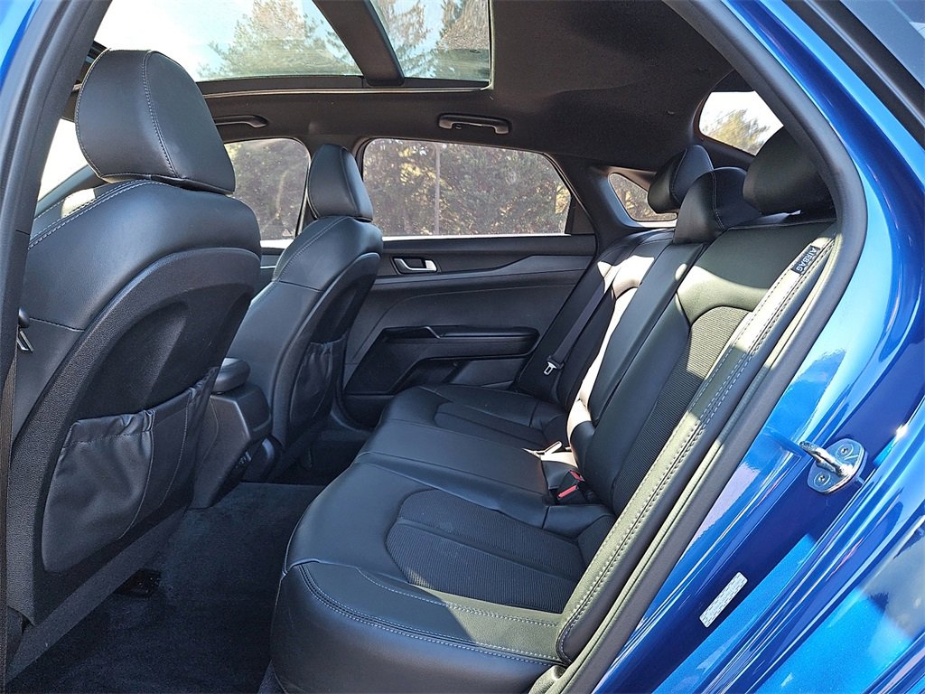 Used 2022 Kia K5 GT-Line w/ GT-Line Awd Premium Package image 12