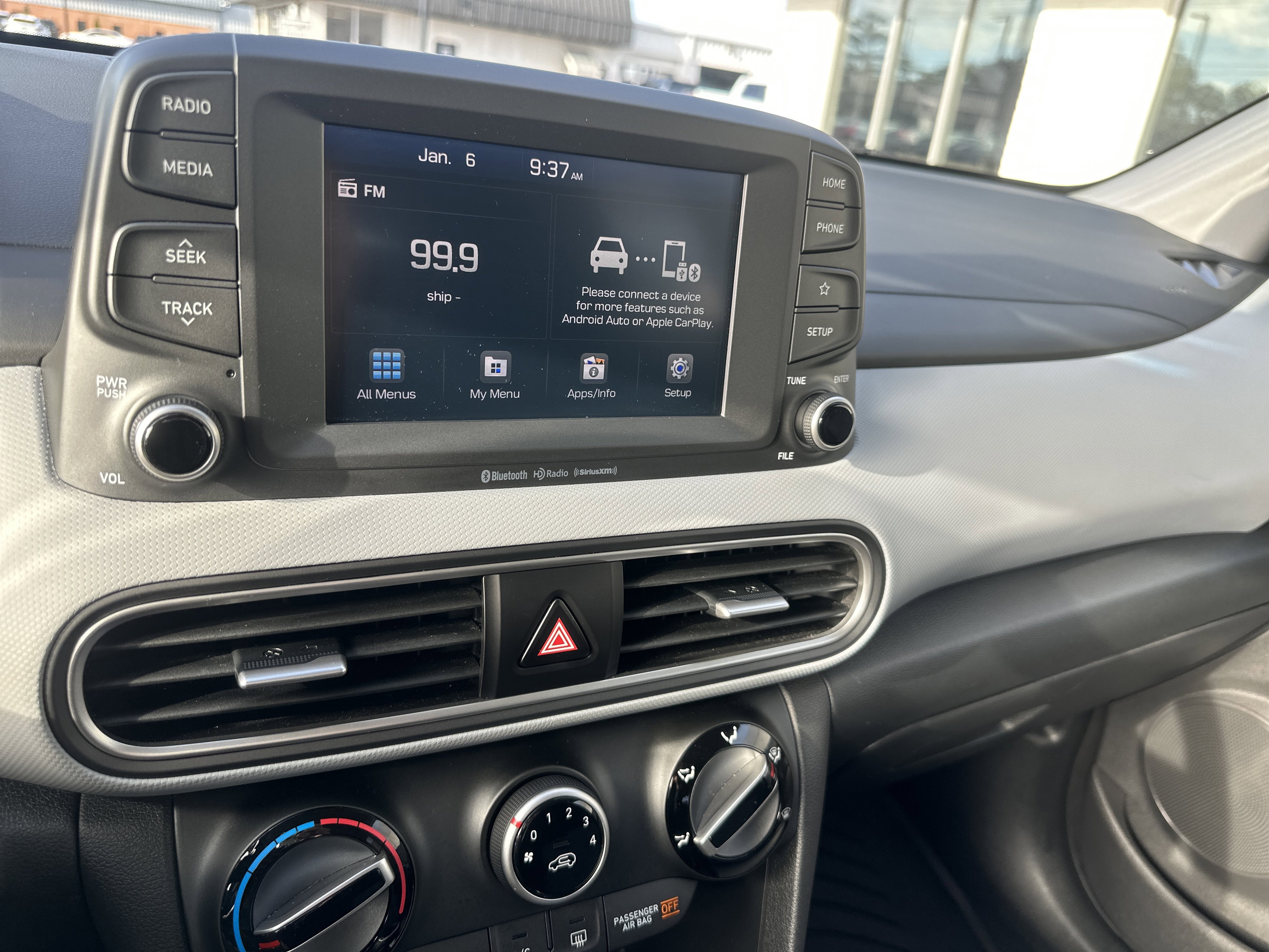 Used 2021 Hyundai Kona SEL image 17