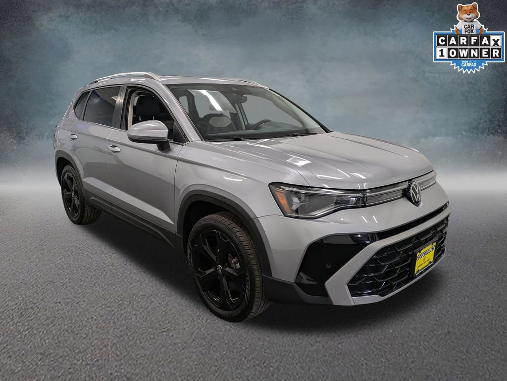Used 2025 Volkswagen Taos SEL w/ Black Wheel Plus Package AWD/4WD image 3