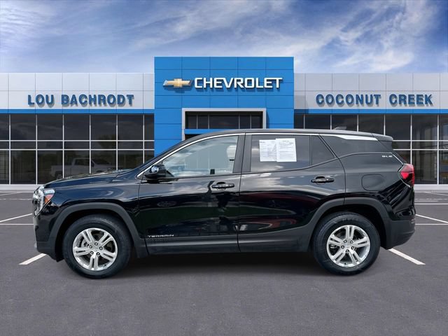 Used 2024 GMC Terrain SLE AWD/4WD image 5