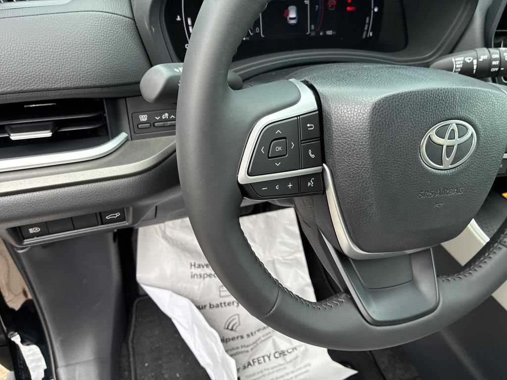 New 2026 Toyota Grand Highlander AWD image 22