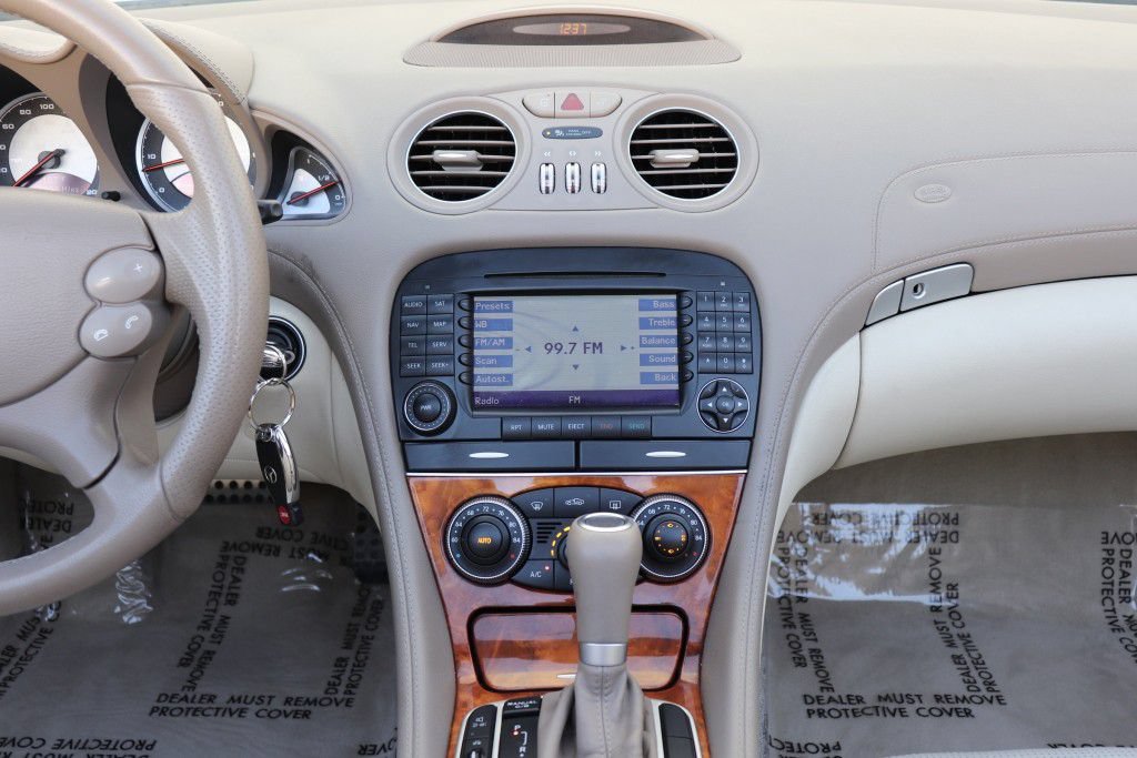 Used 2008 Mercedes-Benz SL 55 AMG image 53