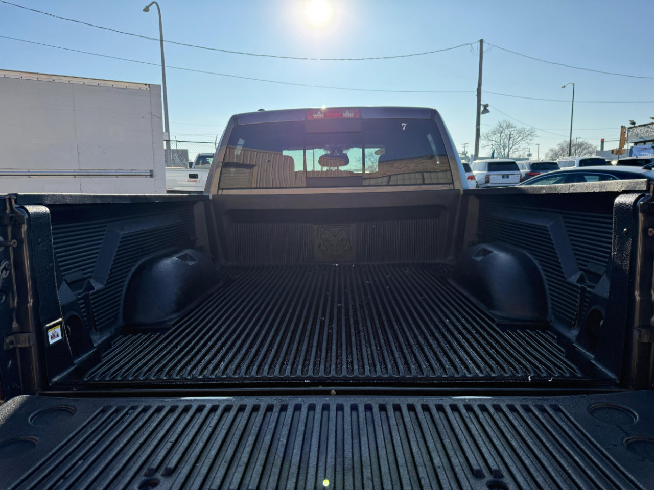 Used 2016 RAM 1500 Classic SLT image 29