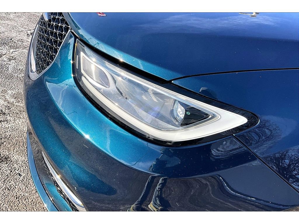 Used 2025 Chrysler Pacifica Select image 34
