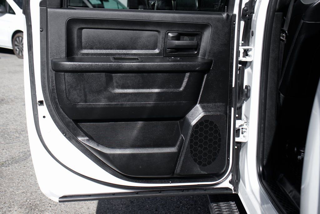 Used 2022 RAM 3500 Tradesman w/ Safety Group AWD/4WD image 35