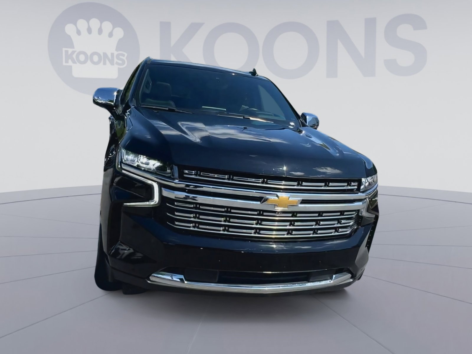 Used 2023 Chevrolet Tahoe Premier AWD/4WD image 4