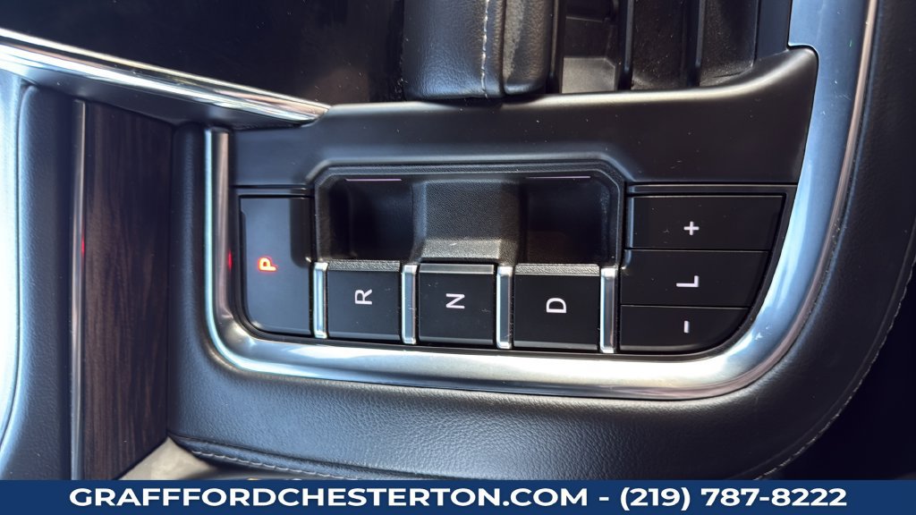 Used 2024 Chevrolet Tahoe LT AWD/4WD image 16