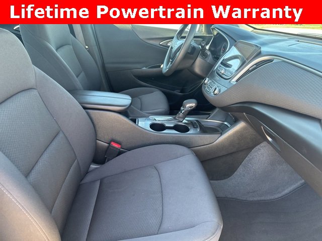 Used 2024 Chevrolet Malibu LT image 21