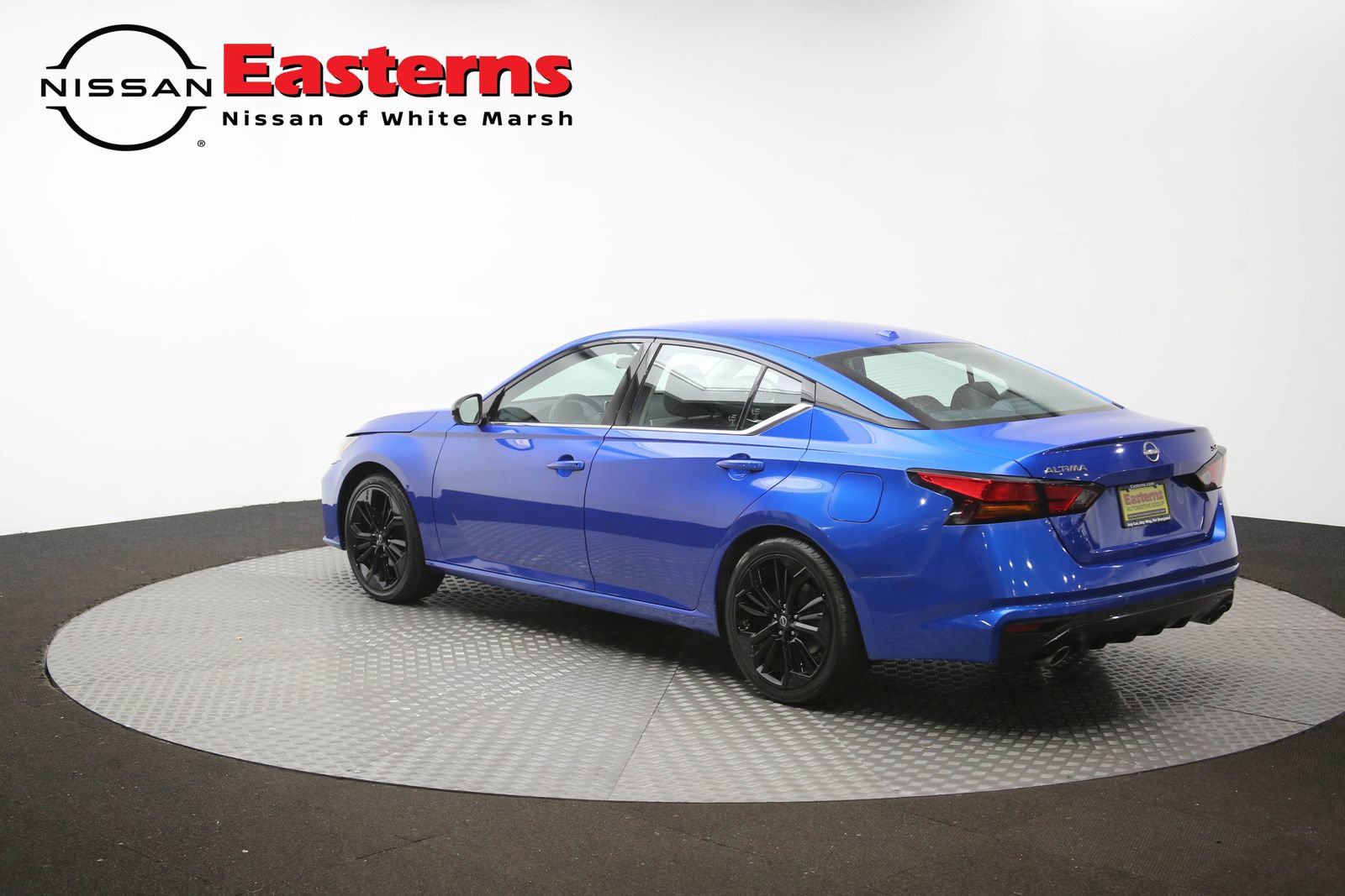 Used 2025 Nissan Altima 2.5 SR FWD image 64