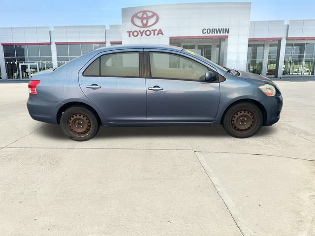 Used 2012 Toyota Yaris Sedan FWD image 6