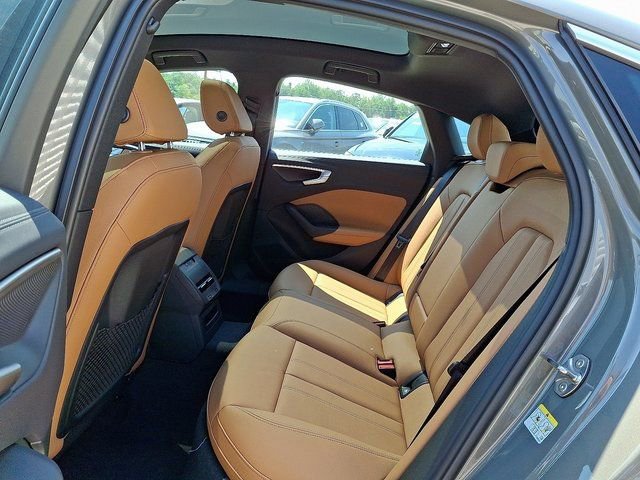Used 2025 Audi A5 2.0T Premium image 6