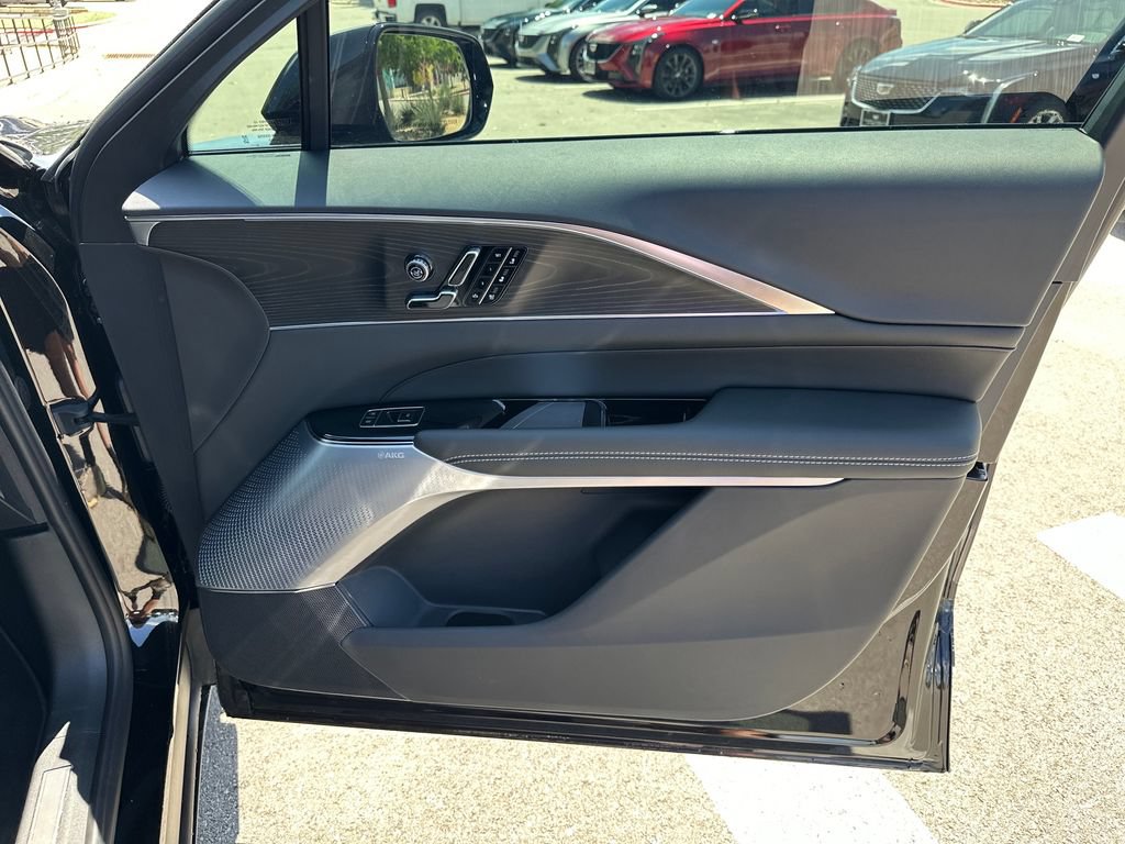 New 2026 Cadillac Lyriq Premium Sport AWD/4WD image 33