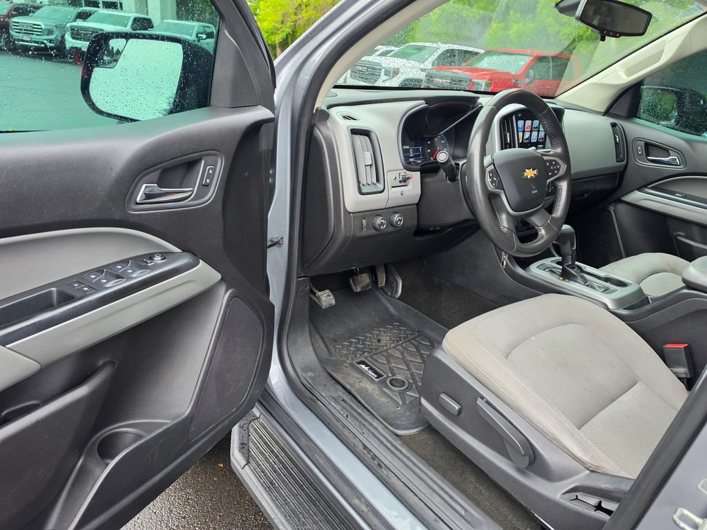 Used 2018 Chevrolet Colorado LT AWD/4WD image 19