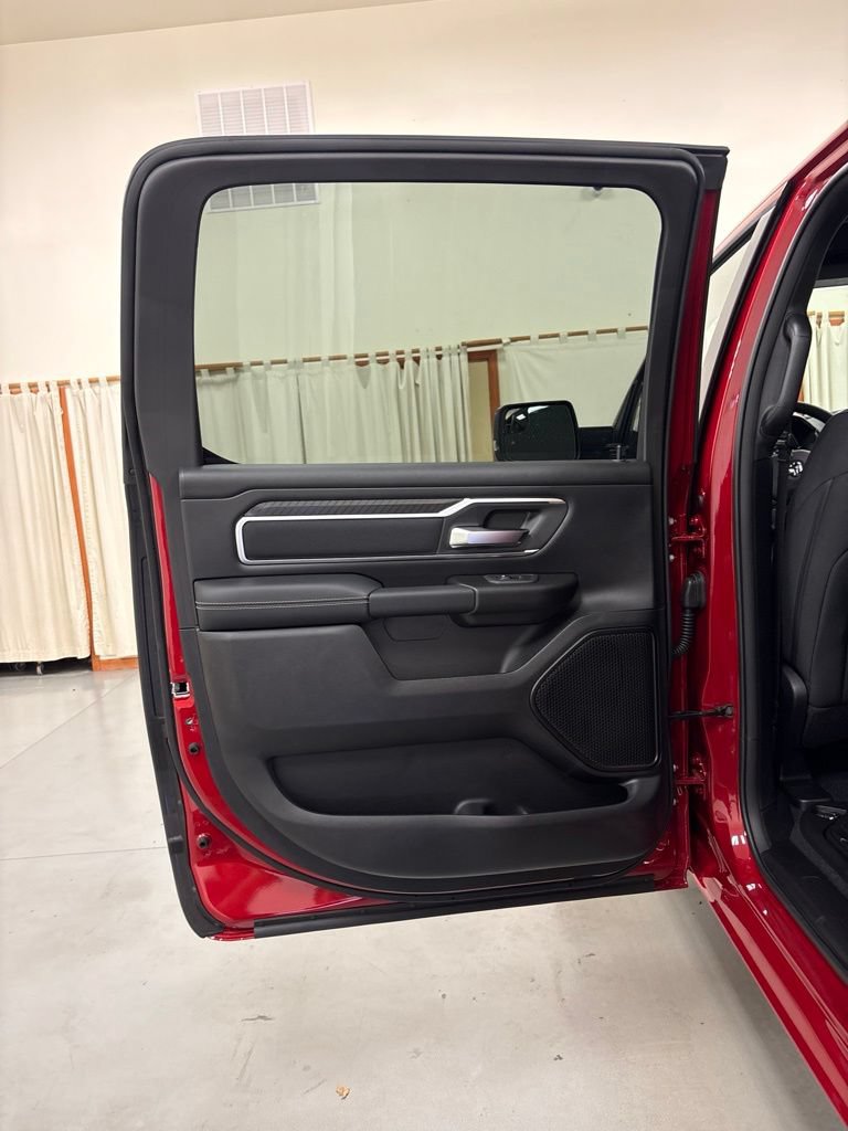 New 2026 RAM 1500 Big Horn AWD/4WD image 23