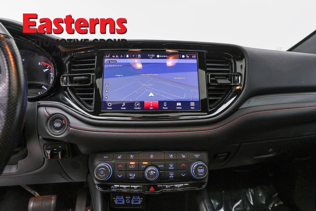 Used 2024 Dodge Durango GT AWD/4WD image 12