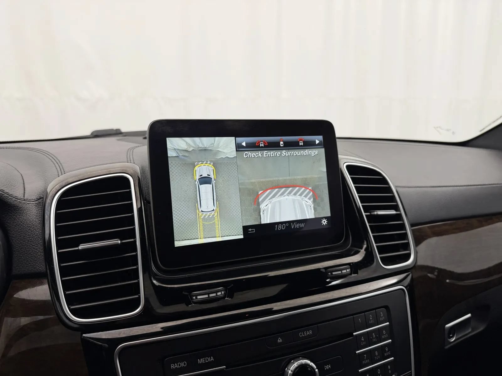 Used 2017 Mercedes-Benz GLS 450 4MATIC image 25