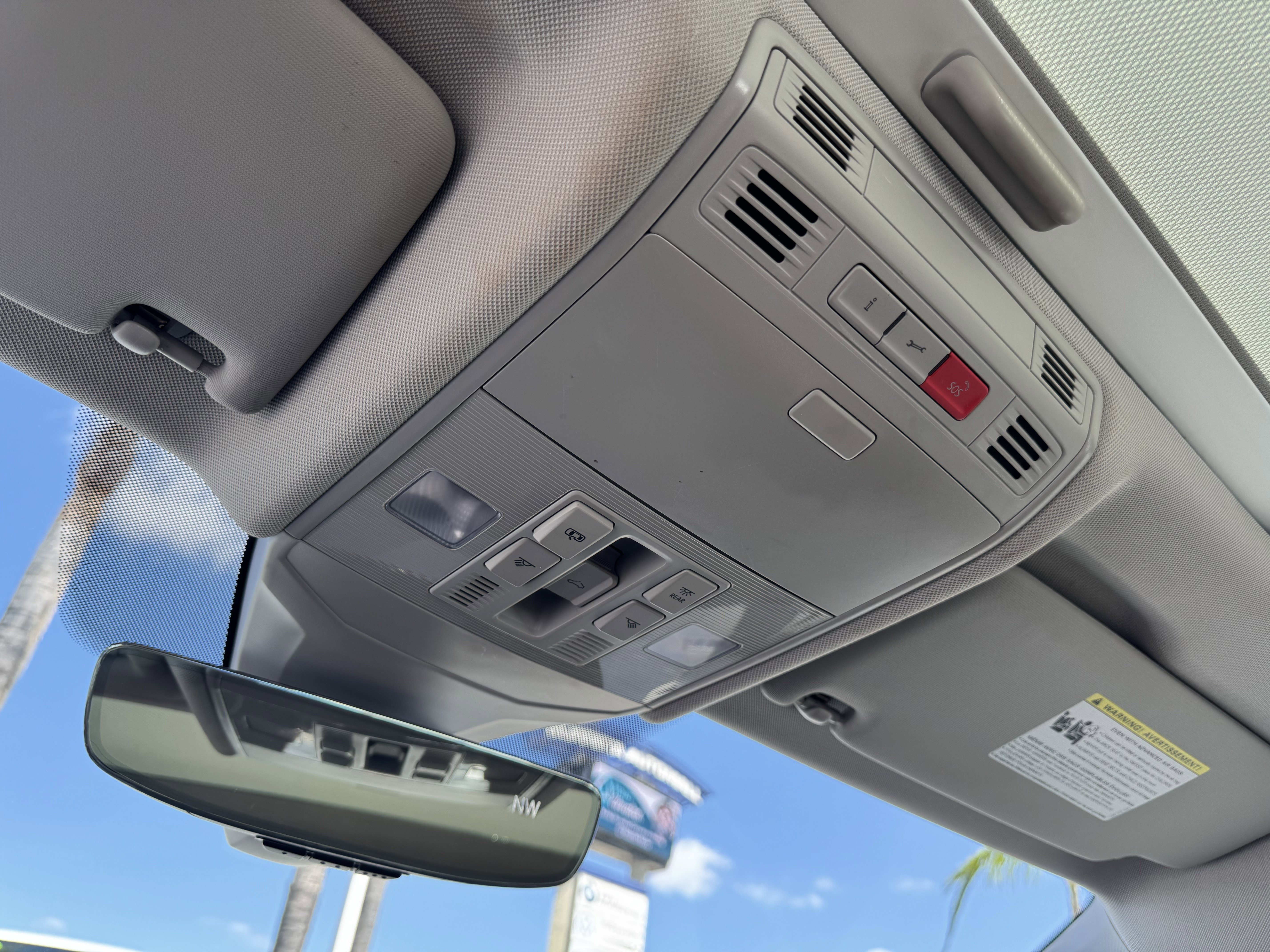 Used 2019 Volkswagen Jetta SEL image 32