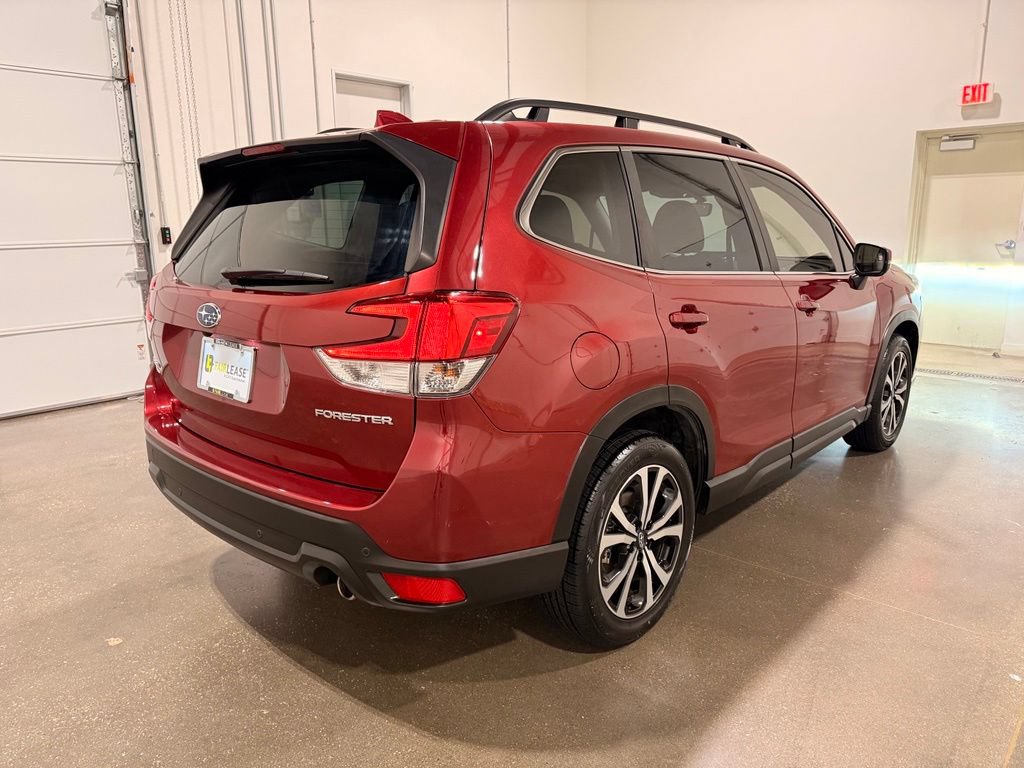 Used 2023 Subaru Forester Limited AWD/4WD image 5