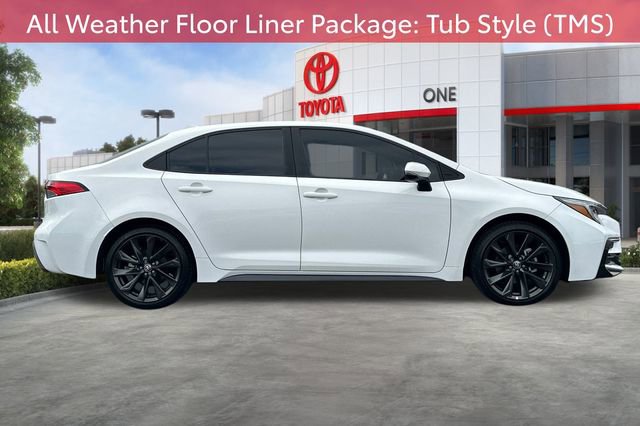 Certified 2024 Toyota Corolla SE image 3