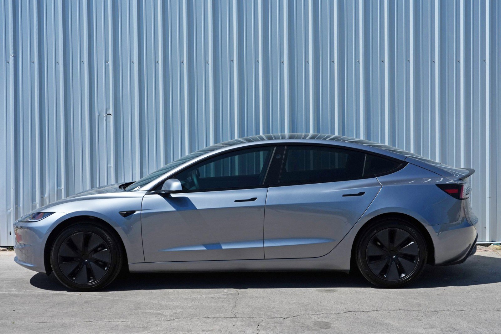 Used 2025 Tesla Model 3 Long Range RWD image 55