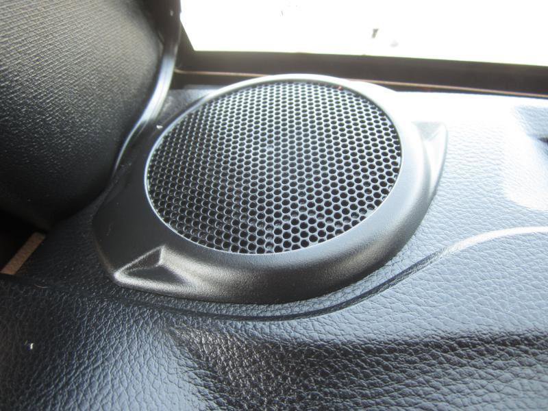 Used 2015 Jeep Wrangler Unlimited Sahara AWD/4WD image 27