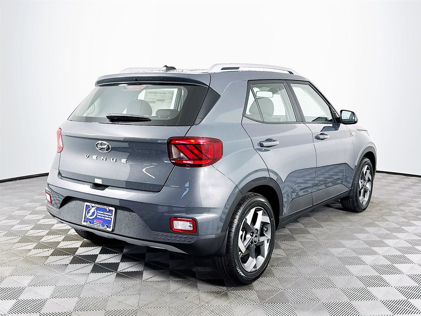 New 2025 Hyundai Venue SEL image 7