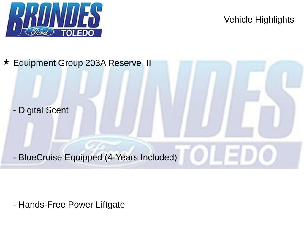 Used 2025 Lincoln Nautilus Reserve image 10