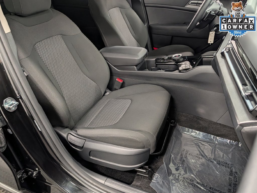 Certified 2025 Kia Sportage LX AWD/4WD image 34