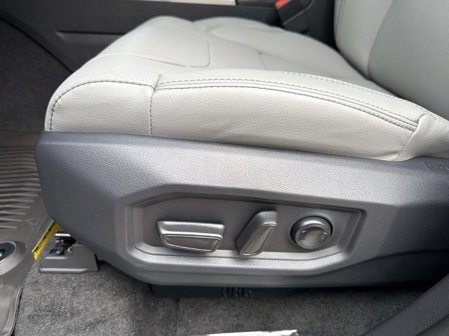 New 2026 Toyota Tundra Limited image 10