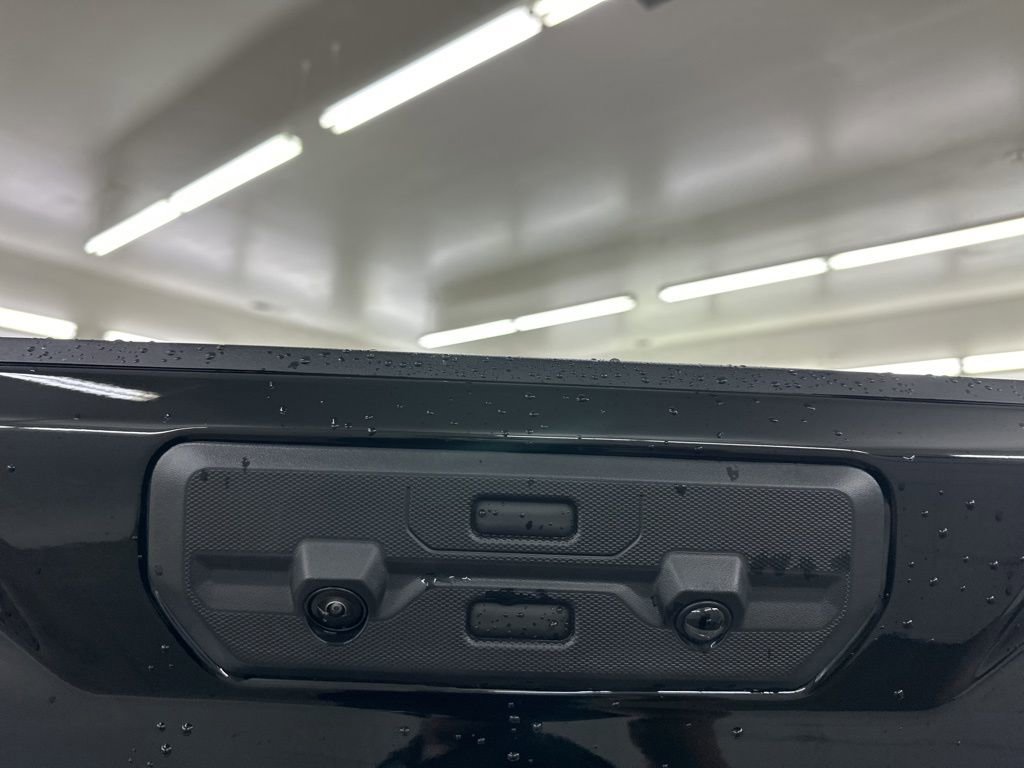 New 2026 GMC Sierra 2500 Denali w/ Technology Package image 14