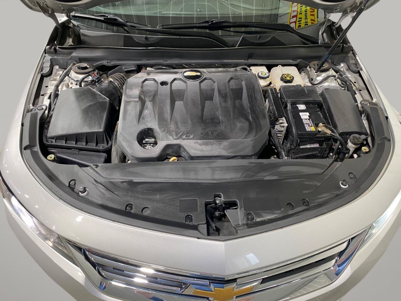 Used 2019 Chevrolet Impala Premier FWD image 25