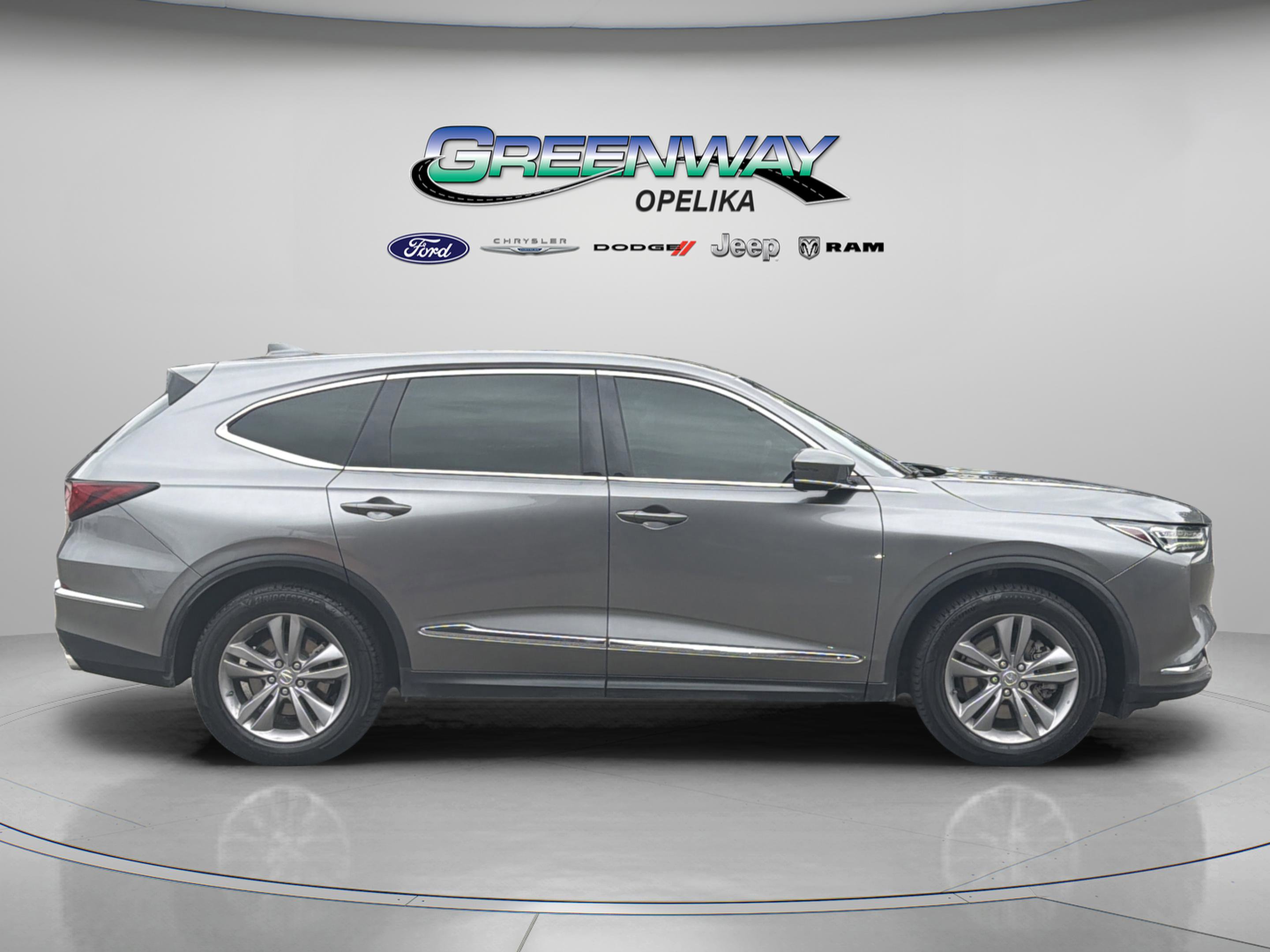 Used 2022 Acura MDX FWD image 2