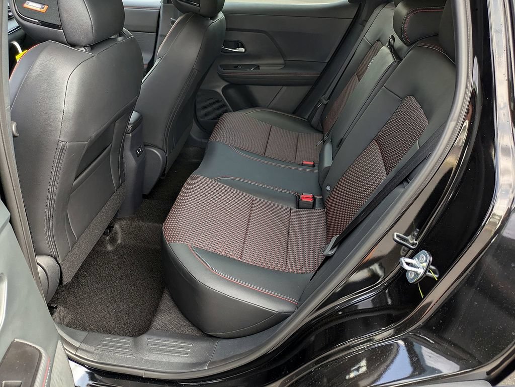 New 2025 Nissan Kicks SR w/ SR Premium Package AWD/4WD image 20