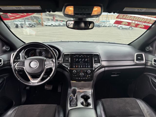 Used 2022 Jeep Grand Cherokee Laredo X image 9