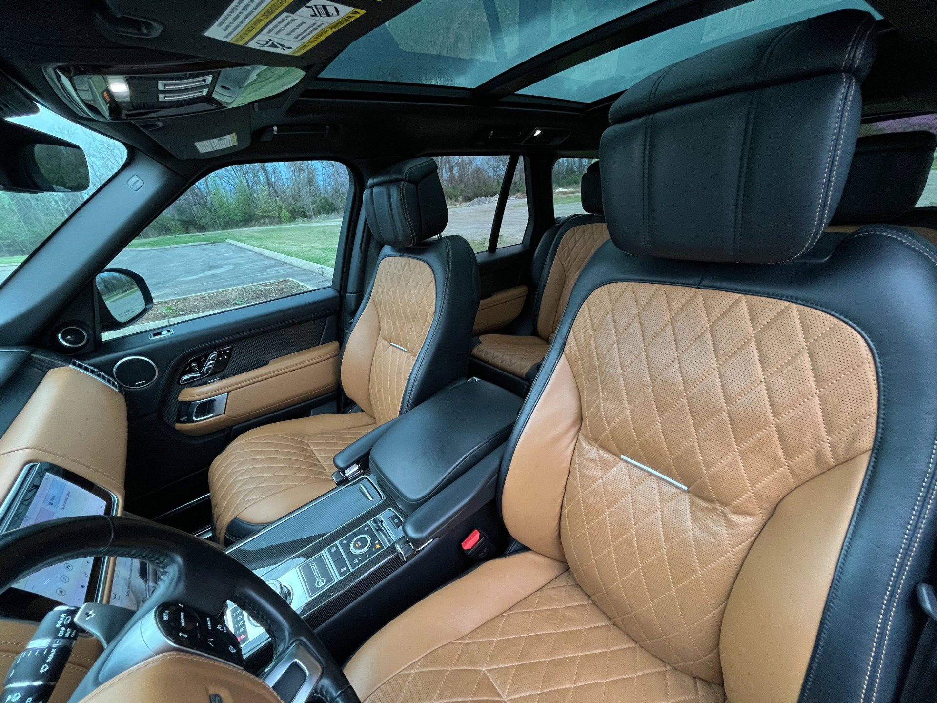Used 2019 Land Rover Range Rover SV Autobiography Dynamic image 11