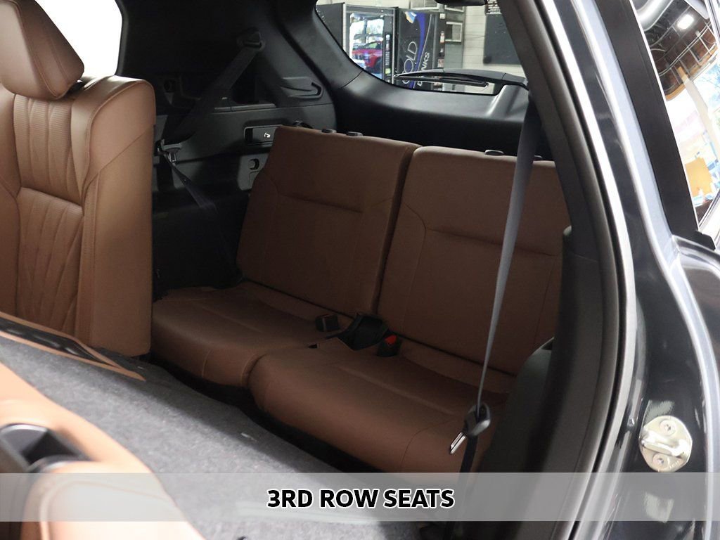 New 2025 Mitsubishi Outlander SEL image 12