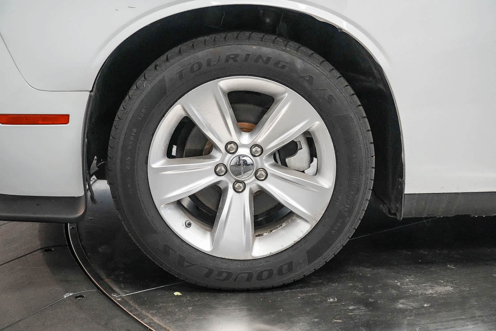 Used 2023 Dodge Challenger SXT RWD image 11