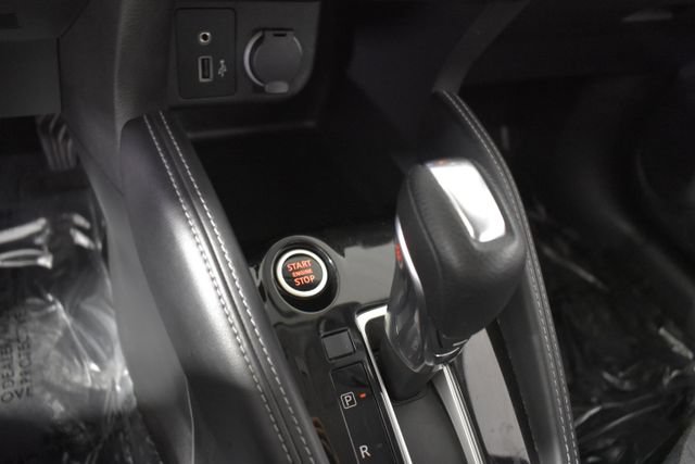 Used 2018 Nissan Kicks SV FWD image 16