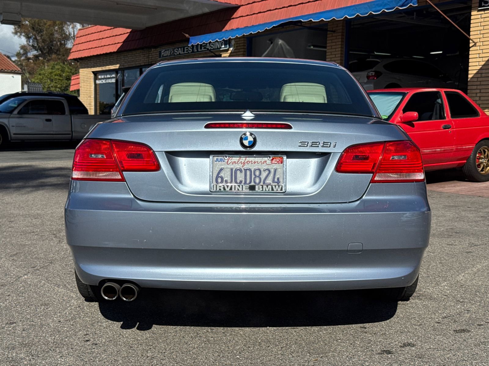 Used 2009 BMW 328i Convertible image 8