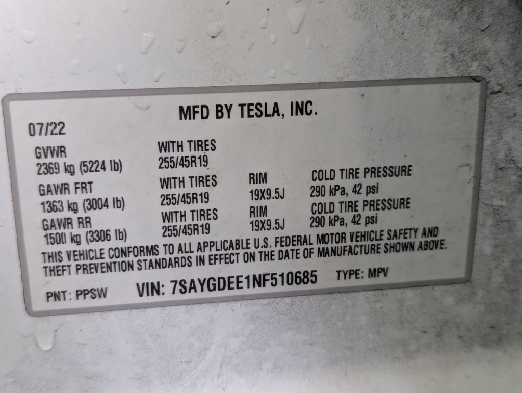 Used 2022 Tesla Model Y Long Range image 26