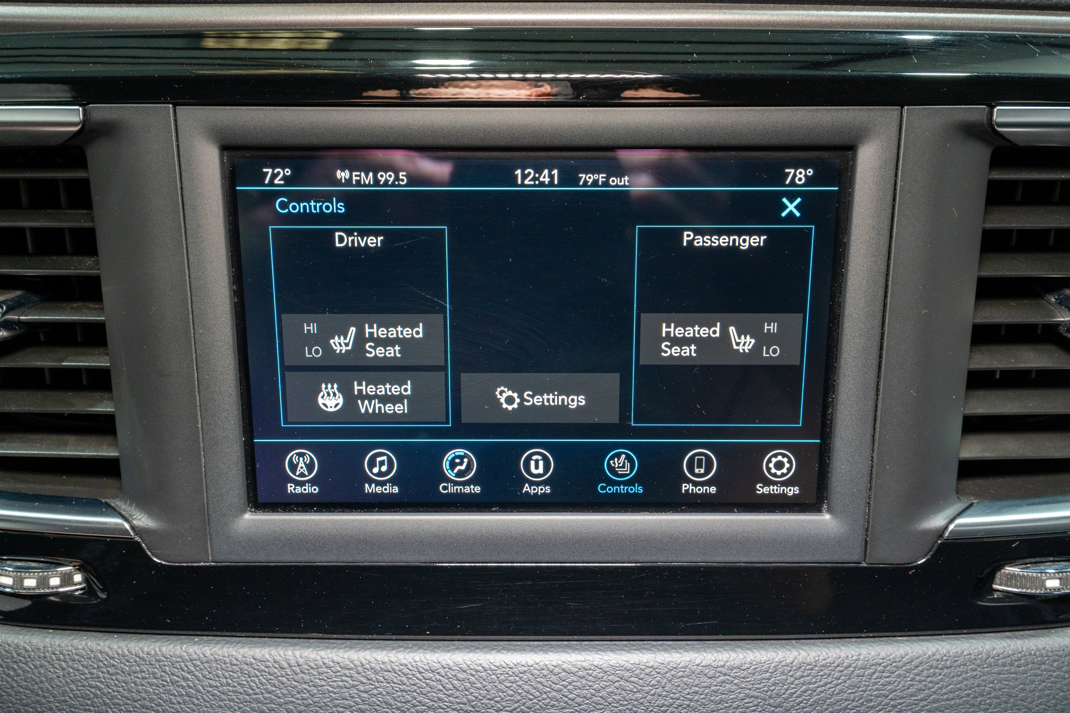 Used 2020 Chrysler Pacifica Touring-L image 17