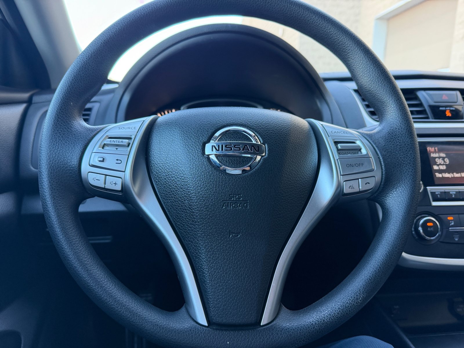 Used 2017 Nissan Altima 2.5 S w/ Power Driver Seat Package FWD image 9